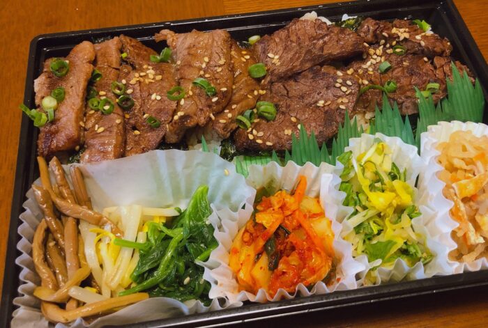 焼肉屋 車 のお肉ホロホロ弁当をテイクアウト なりまっぷ 成田市の情報発信ブログ