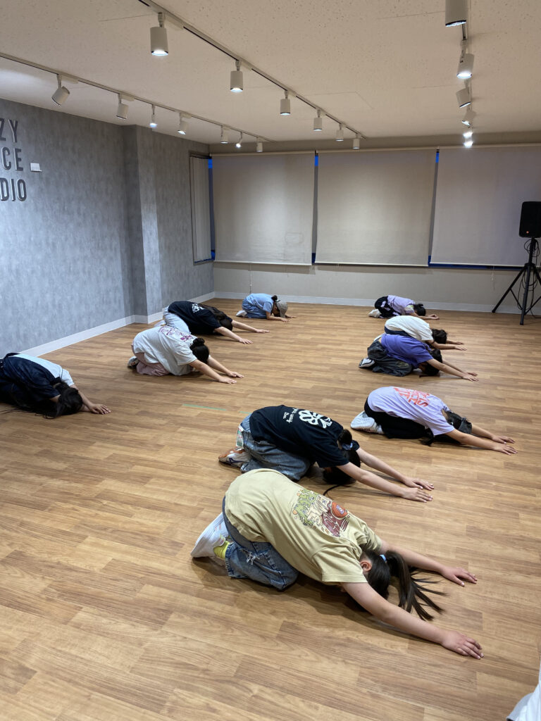 ストレッチの様子