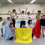 ミュージカルの劇団員