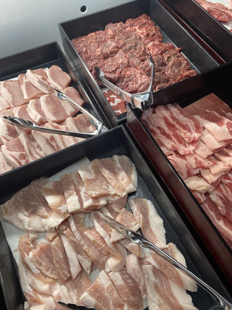 お肉
