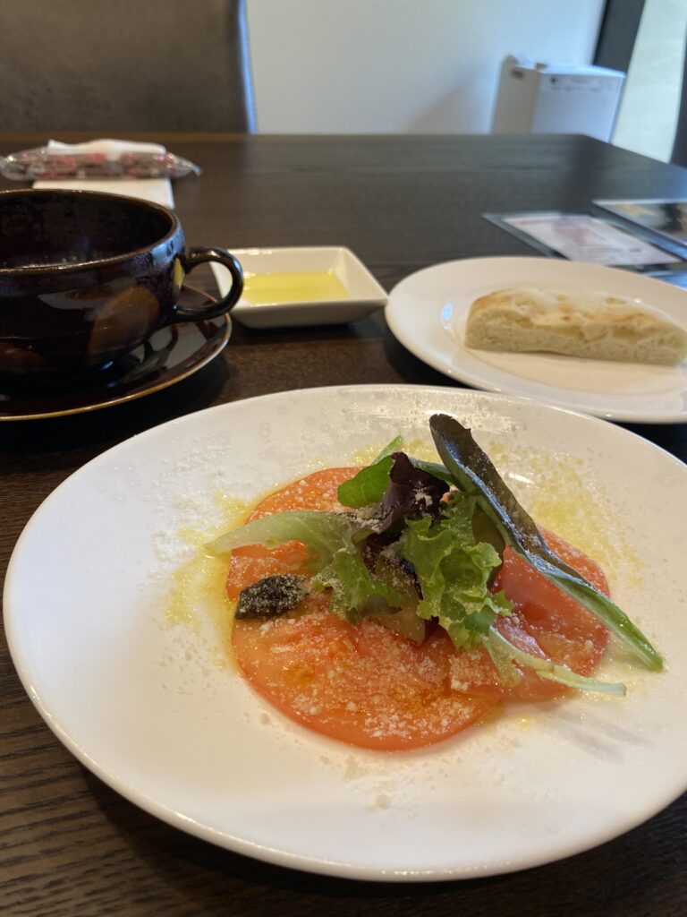 トマトのカルパッチョ