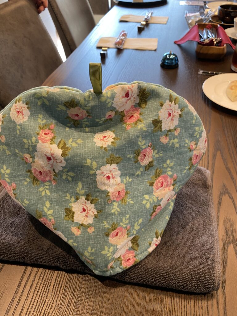 ハーブティーを蒸している