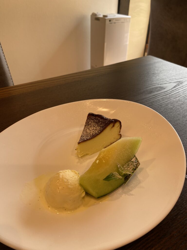チーズケーキ