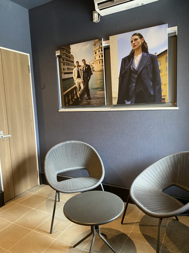 オーダースーツNoahの店内の雰囲気