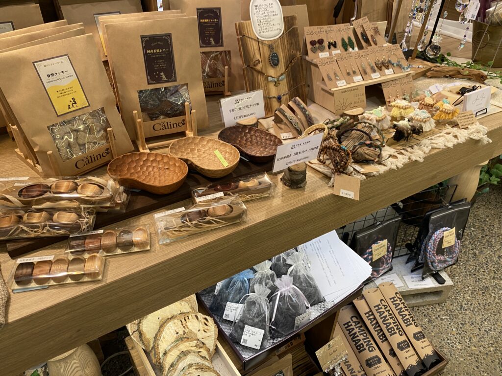 THE FARM BASE店内の様子