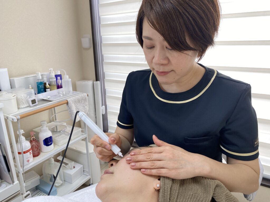 エステを受けている