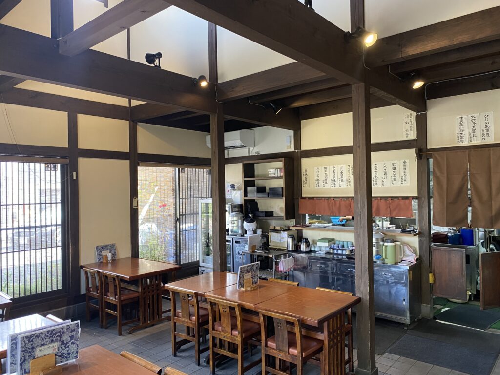 久呂麦店内