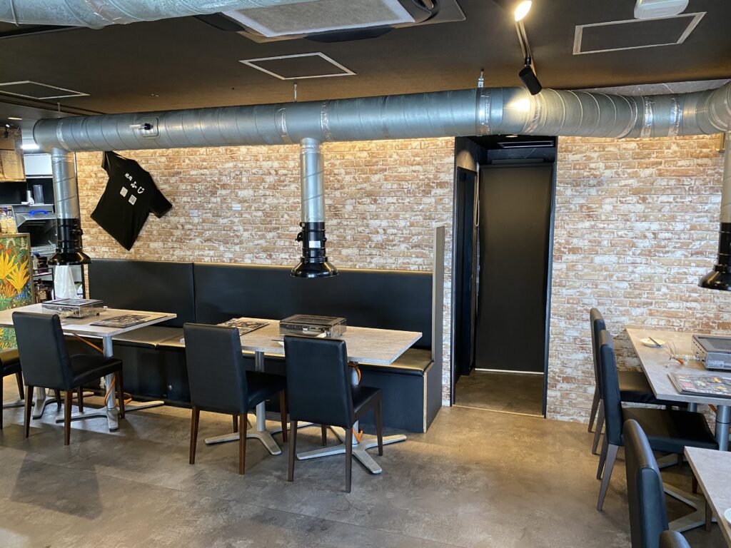 焼肉ふじの店内の雰囲気