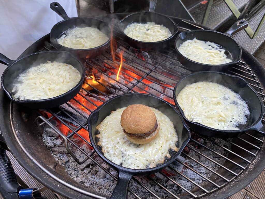 BBQバーガー