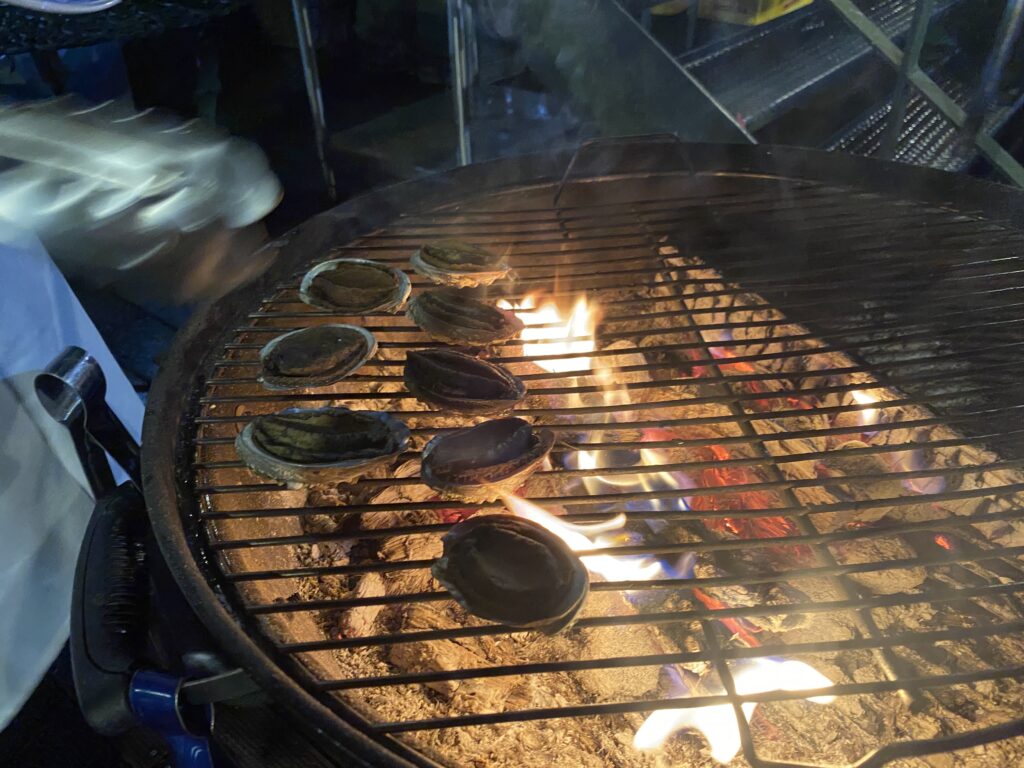 鮑の姿焼き