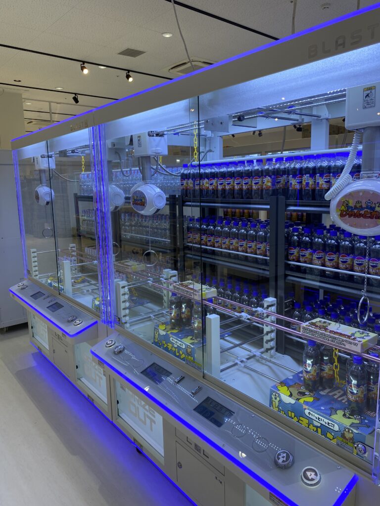 輪っかをかけるタイプのクレーンゲーム機