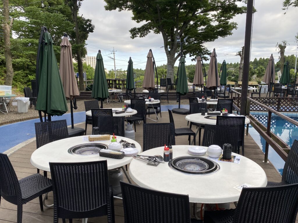 TERRACE BBQ 2026のテーブル席
